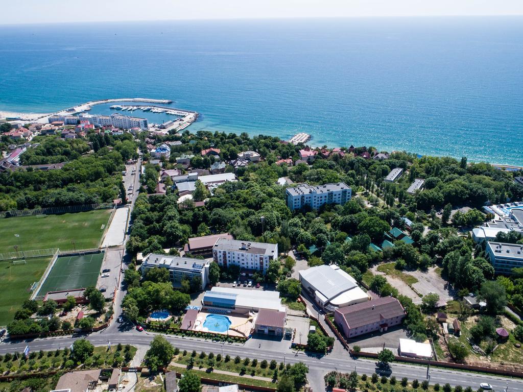 Sovinyon Resort Odessa Exterior foto